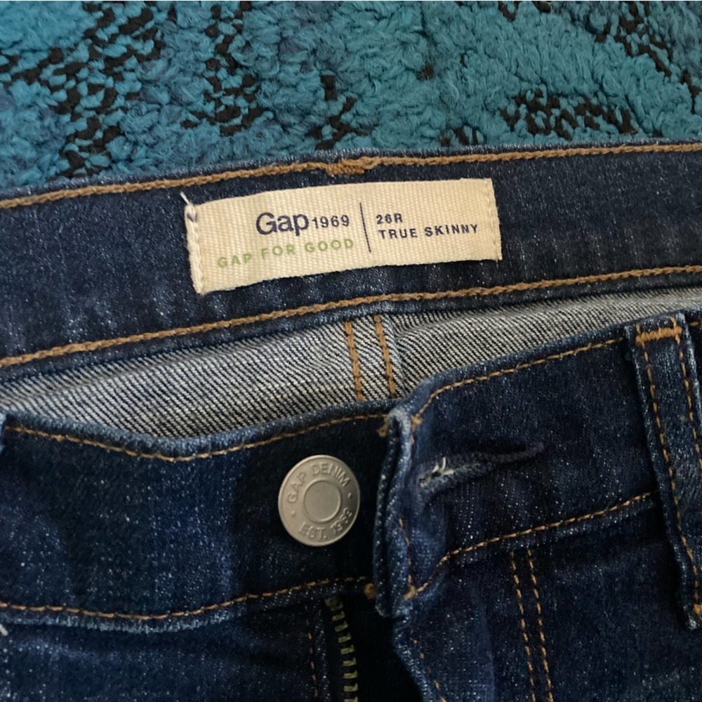 Gap low rise skinny jeans